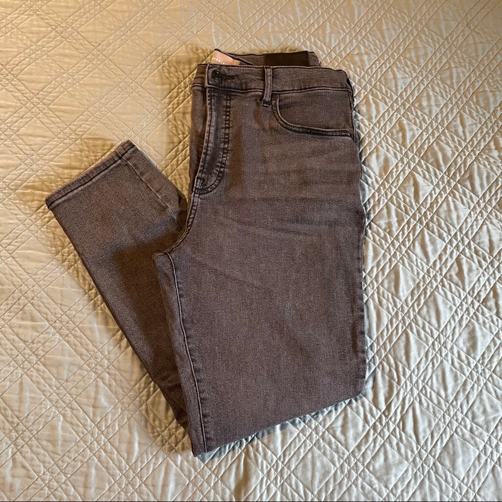 Everlane high-waisted skinny jeans sz 33